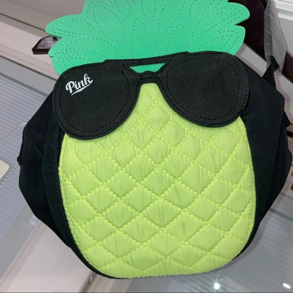 NWT PINK Victoria's Secret Pineapple Cooler Limited Edition - Picture 3 of 13